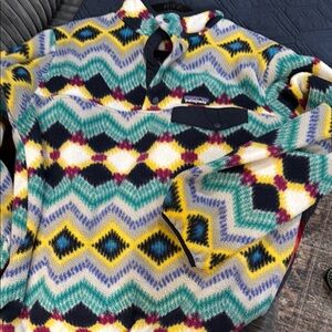 Patagonia Colorful Patterned Fleece Pullover